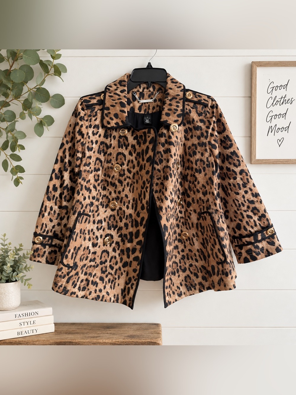White House Black Market Leopard Print Jacket Size 6 Animal Print Coat